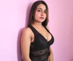 Call Girls In Laxmi Nagar ¥ 8377887830 ¥ Escorts Service In Delhi - 1