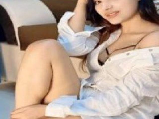 18+ Call- Girls, In Sector- 67 Noida- 9990411176✓ Escorts- ServiCe - 1