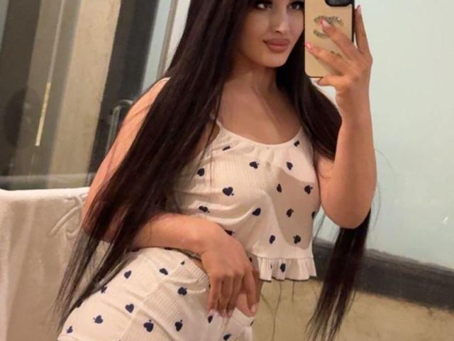 9911558886 Find & Book Russian Call Girls In Mukherjee Nagar - 1